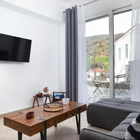 Andros With Free Parking * Steniaí