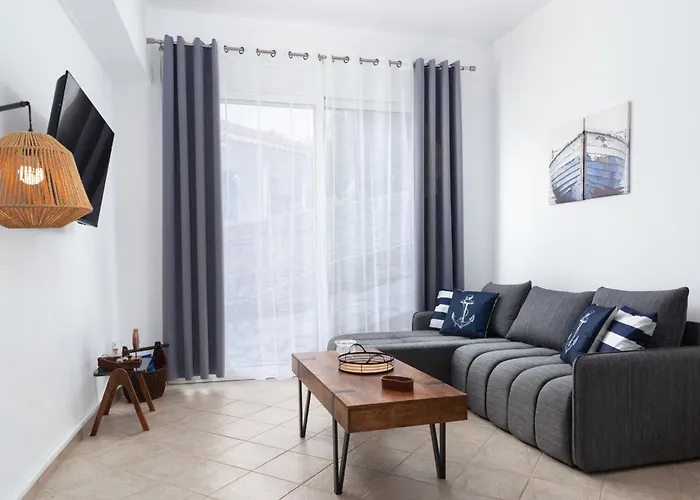 Andros With Free Parking アパート *