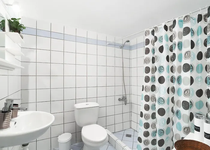 Andros With Free Parking