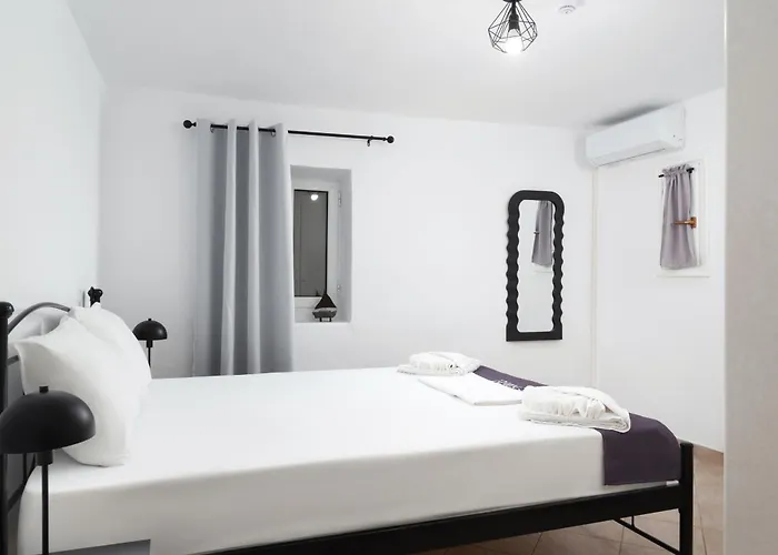 Andros With Free Parking * Steniaí